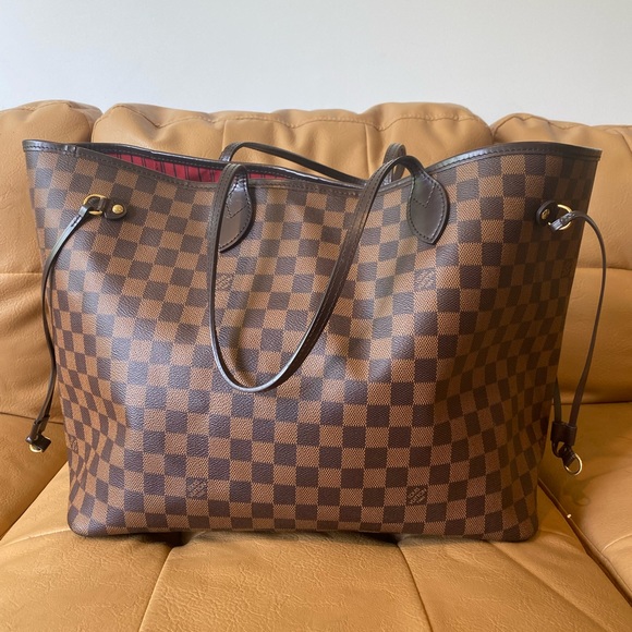 Louis Vuitton Neverfull GM - Picture 2 of 7
